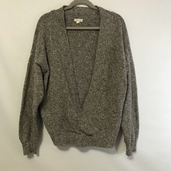 Urban Outfitters Oversized Cozy Surplice Sweater - Picture 4 of 7